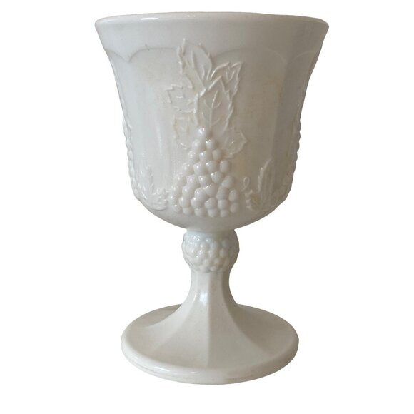 White Milk Glass Water Goblet Stemware Grapes Leaves Replacement Vintage - Picture 1 of 12
